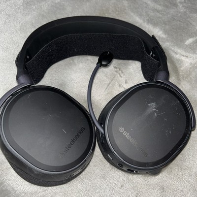 SteelSeries 61503 Arctic 3 Gaming Headset - Black
