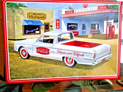 1:25 AMT- 1960 Ford Ranchero *COCA COLA*  Plastic Model Kit w case & Cooler