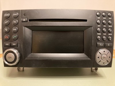 Mercedes SLK R171 Audio 20 mit CD Wechsler A1718702694 Model Nr. MF2810