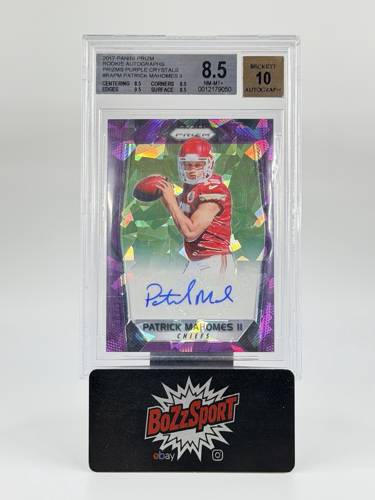 2017 Panini Prizm - Patrick Mahomes - Purple Crystals Auto RC - /75 BGS 8.5/10