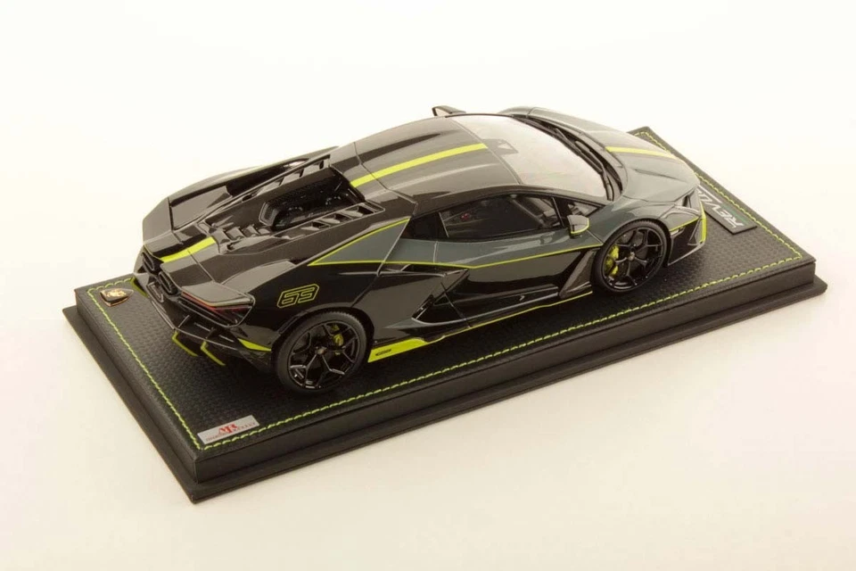 MR Collection Lamborghini Revuelto Grigio Telesto  1/18. LAMBO058SE10 - Imagen 2 de 4