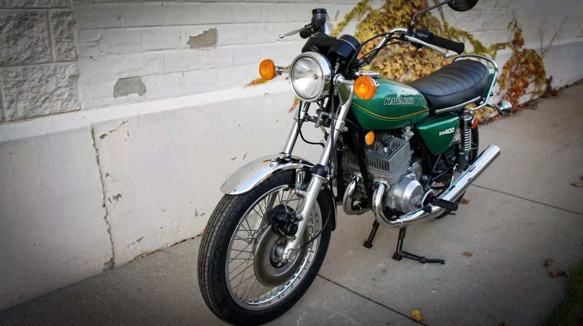 Almost) Brand New 1977 Kawasaki KH400