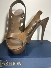 Vintage Bottega Veneta Italy Leather 5 Stilleto Platform Brown Only Worn Once