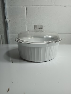 Corning Ware F-5-B French White Liter Round Baking Dish W/ Plastic Lid 