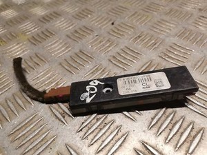 MERCEDES-BENZ C W204 Kofferraumdeckel Antennenverstärker