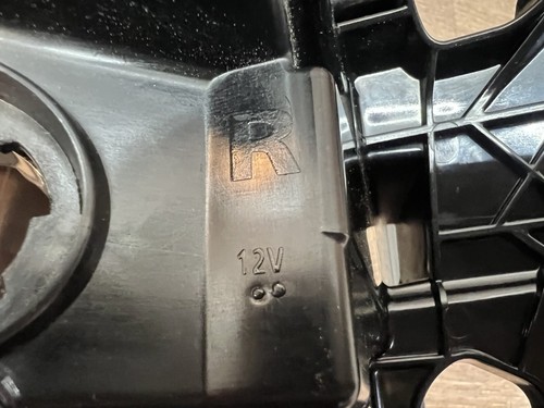 2023-2024 Honda Pilot Outer Tail Light RH LED ASSY OEM - Picture 12 of 16