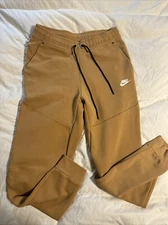 Nike Tech Fleece Pants Joggers Gold Beige CU4495-722 Mens Size Medium