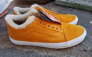 dark cheddar vans old skool