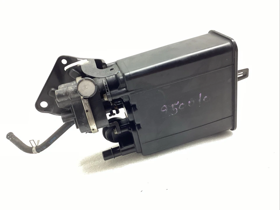 Toyota Corolla 2010 bote de carbón de vapor de combustible OEM Foto 3 de 4