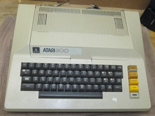 Vintage Atari 800 Computer