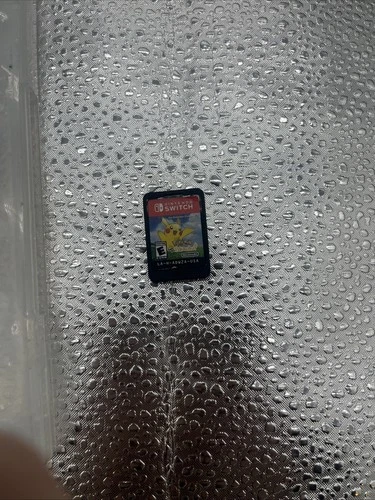 Pokémon Lets Go Pikachu Video Game for Nintendo Switch