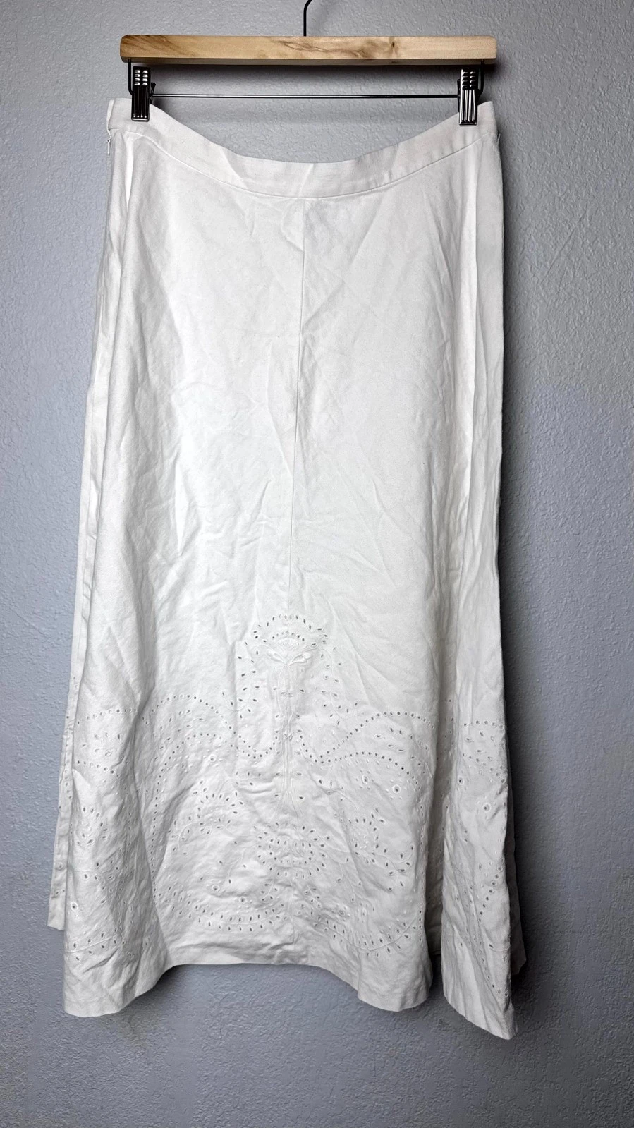 Ralph Lauren Sevilla Maxi Skirt W/eyelets Cotton Linen Blend Size 10 White Boho
Opens in a new windo