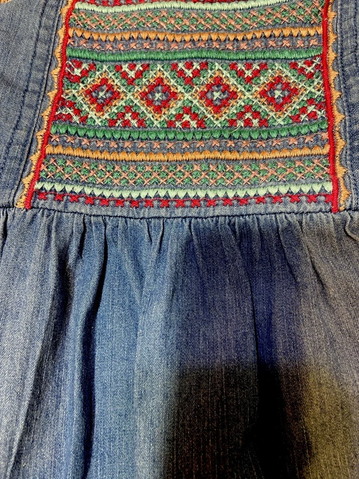 VESTIDO DE VERANO MUDD TALLA 6X NIÑAS AZUL DULCE ~ CON BORDADO DELANTERO Y CORREAS CON VOLANTES Foto 2 de 4