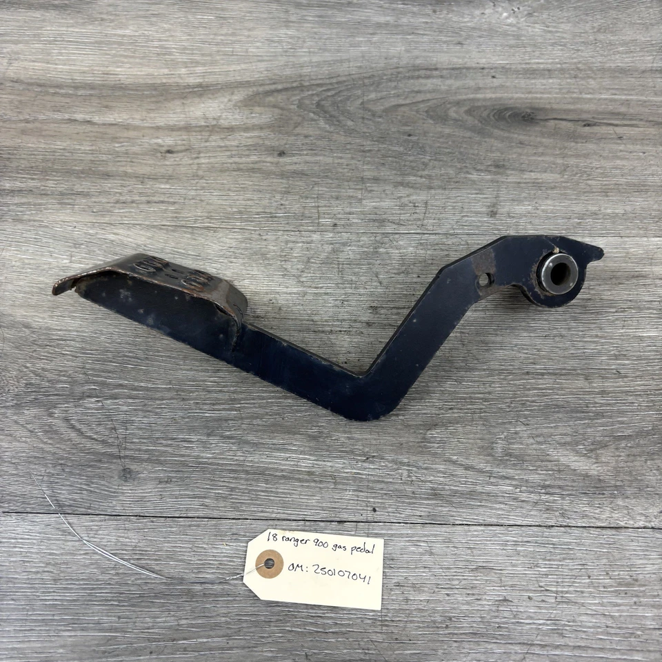 2018 Polaris Ranger Xp 900 Brake Pedal 1021765-458 - Image 3 of 3
