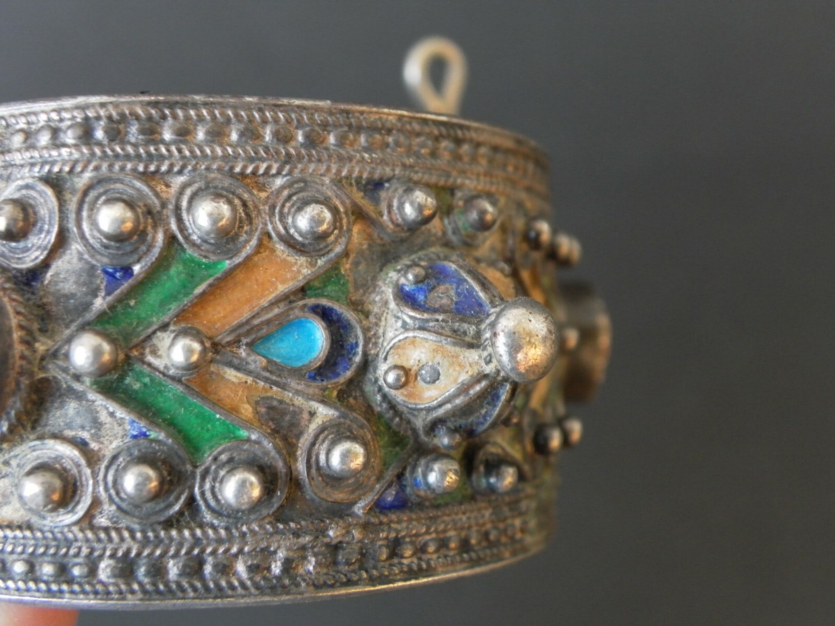 Broche Ancienne En Argent Massif Ben Yenni, Traditionnelle, état D'usage Avec Signes Du Temps