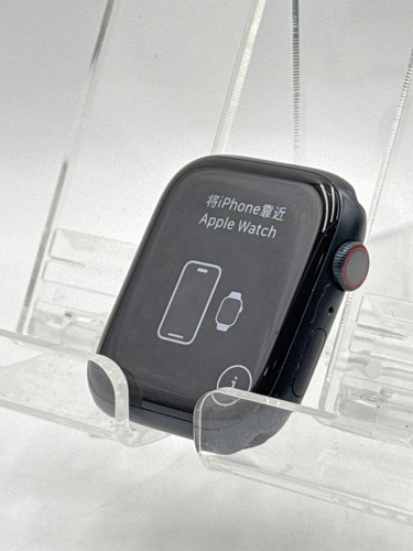 Apple Watch Series 8 Aluminum / Black - 45mm WiFi & Cellular - Zdjęcie 3 z 11