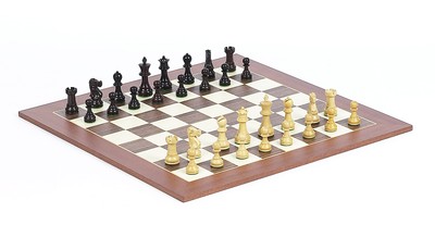French Staunton Jr Chess Board Complete Set Chessmen King 2.5'' 2 Queens