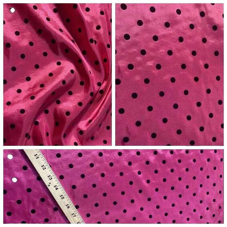 Géneros artesanales de lunares tafetán