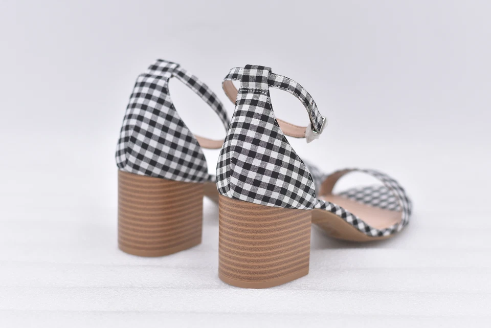 Women's Call It Spring Womens Stangarone Dress Sandals in Black & White SIze 7.5 - Image 4 of 4