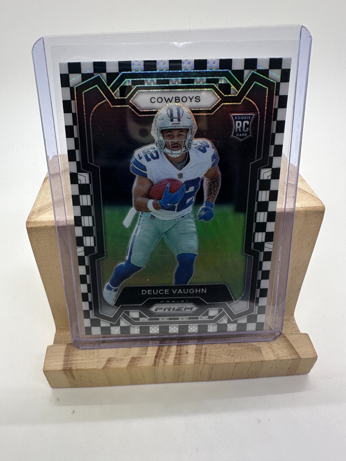 2023 Panini Prizm Deuce Vaughn Black & White Checkerboard Prizm Rookie RC #324