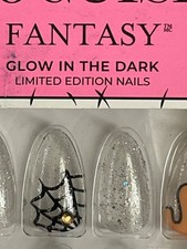 NEW Halloween GLOW in the DARK LE 28 fake nails M medium cobweb glitter KISS