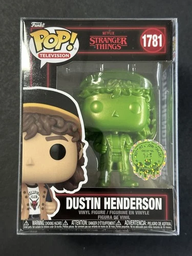 1/1 Limited Edition Stranger Things Dustin Henderson Gold Panda Club Funko Pop
