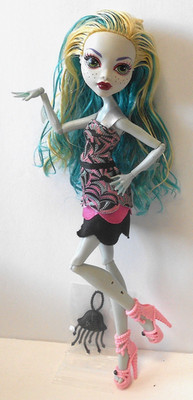 MONSTER HIGH 2013 LAGOONA BLUE DOLL ''Frights Cameras Action'' ~ SCARILY SAHWEET!!
