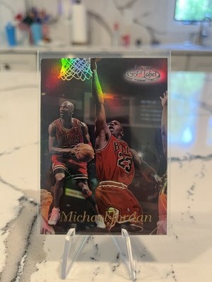 Michael Jordan 1998 Topps #GL1 Gold Label Black