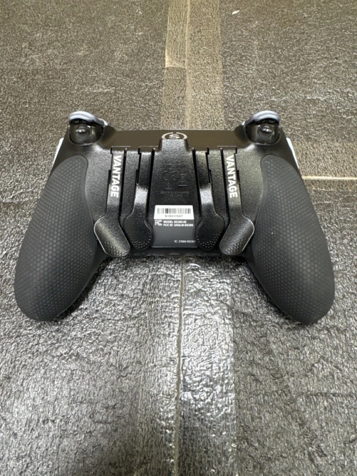 SCUFGAMING SG305-02 PS4 GAMING CONTROLLER (R7A014722) - Image 4 of 4