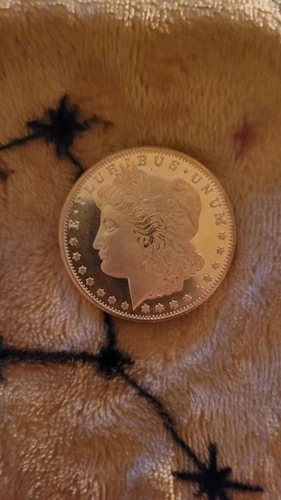 Morgan Style Troy Oz 999 Fine Silver Round Immaculate Condition