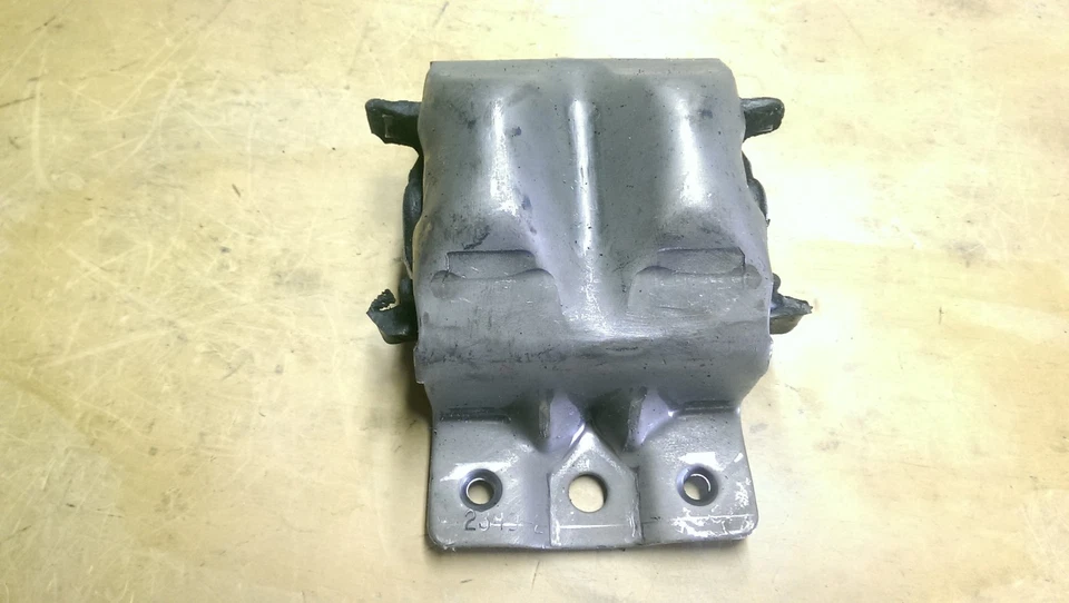 USA Made Motor Mount Kit For Chevrolet C1500 Suburban 5.7L 350 Engine 1992-1999 - Image 3 of 3