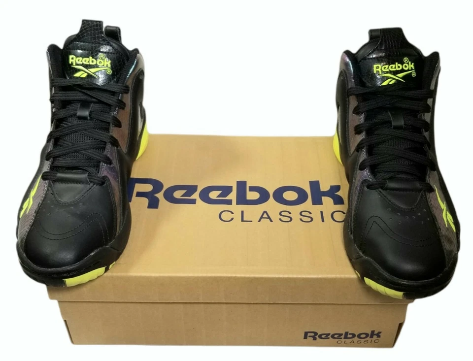 锐步经典 Kamikaze II Mid 运动鞋男女通用青少年 5.5 码二手带盒 — 第 2/4 张图片