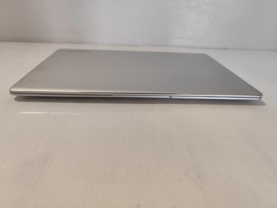 NOTEBOOK MEDIACOM SMARTBOOK 14 INTEL CELERON N3350 4GB RAM 32GB SSD WIFI WEBCAM - Immagine 3 di 4