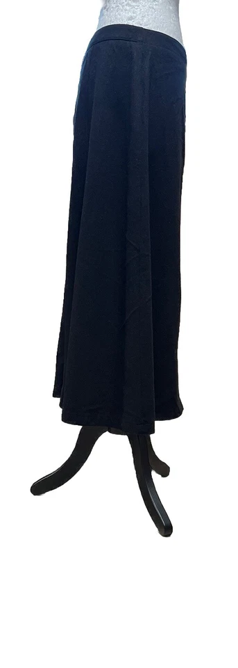 Gap Woolen Women Skater  Skirt W31 L 29 Size 8 (Vintage) - Image 3 of 4