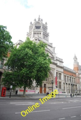 Photo 6x4 Victoria and Albert Museum Kensington/TQ2579  c2014
