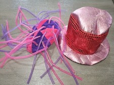 2 girls PRETEND PLAY HATS HALLOWEEN red top hat sequins PINK PURPLE LIGHTS UP