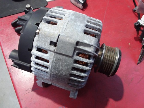 VOLKSWAGEN PASSAT ALTERNATOR PETROL, 2.0, VALEO P/N 06F903023H/06F903023C, 140AM
