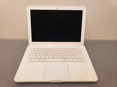 Vintage Apple Mac MacBook 7.1 C2D A1342 White Laptop 2GB 250GB DVD
