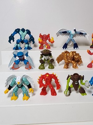 Lot of 22 Gormiti Lords Of Nature Mini Action Figures, Giochi