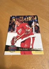 1993-94 Topps Stadium Club - Nicklas Lidstrom #429 Red Wings