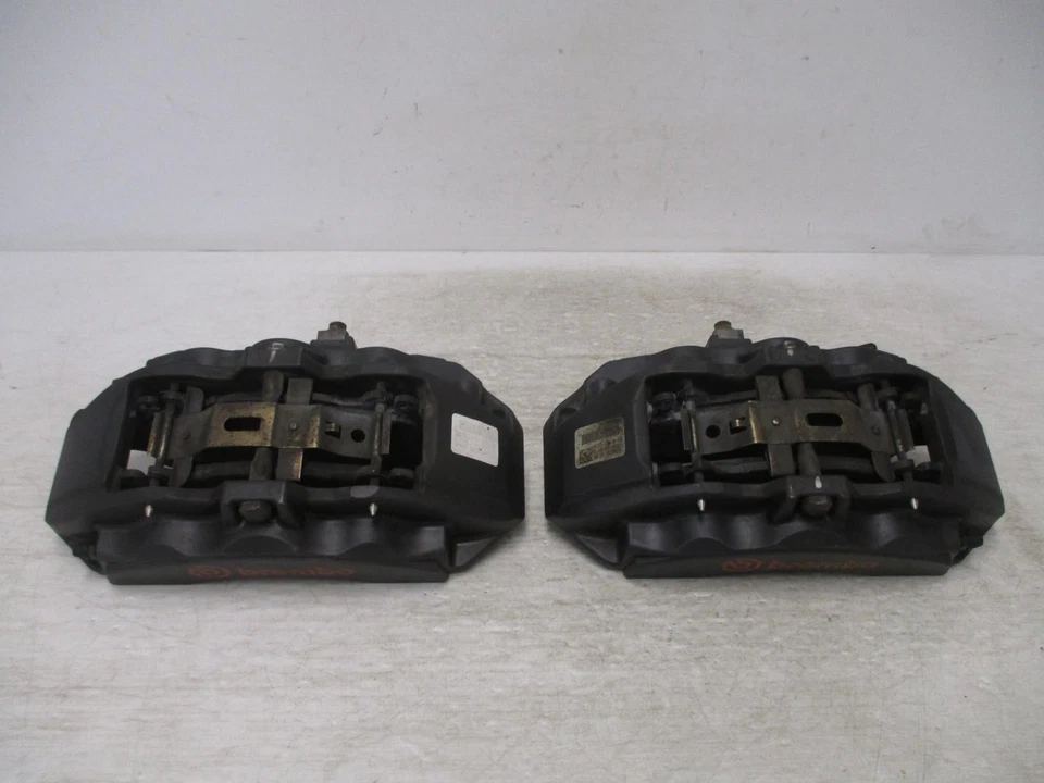 Ford Mustang GT 2015-2023 par de 2 pinzas Brembo delanteras izquierda derecha OEM Foto 4 de 4