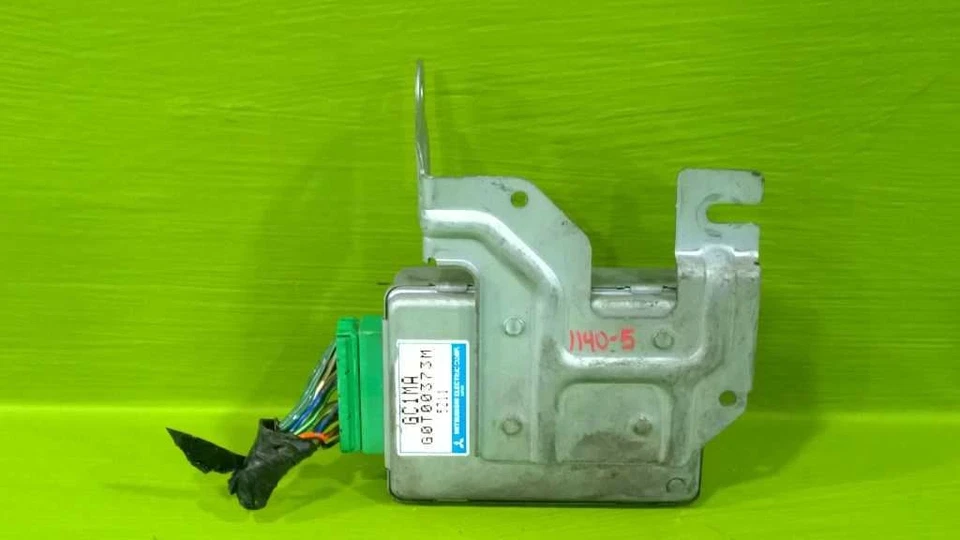 96 MAZDA MX-6 2,5 L MT MÓDULO DE CONTROL DE CRUCERO OEM 1140-5  Foto 2 de 4