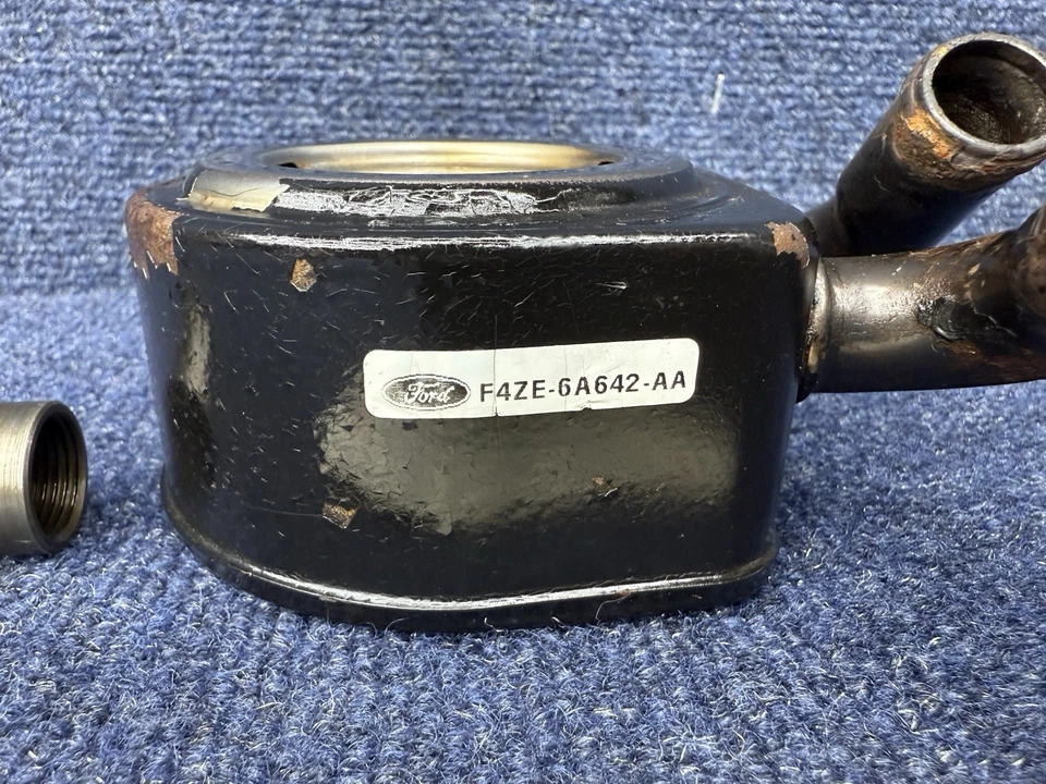 Bloque enfriador de aceite 94-95 Ford Mustang Svt Cobra Ford SBF 5.0 5.8 302 351 FABRICANTE DE EQUIPOS ORIGINALES SN95 Foto 2 de 4