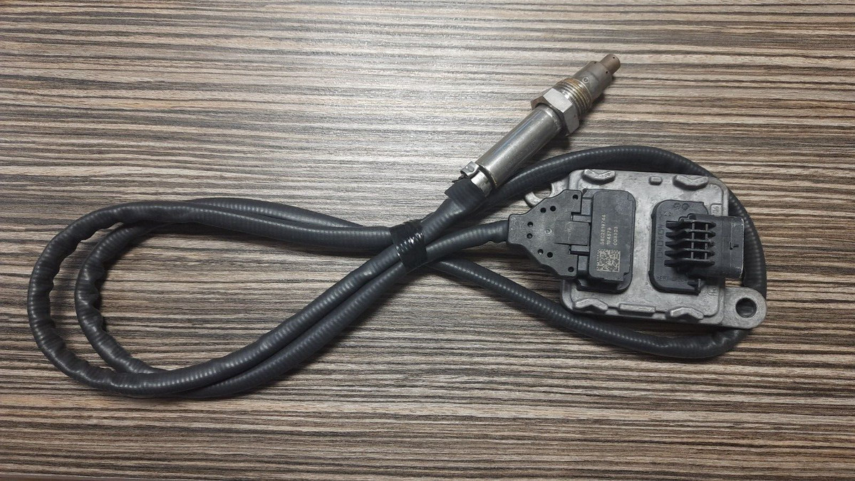 NOX SENSOR FOR IVECO DAILY 5802819744 | eBay