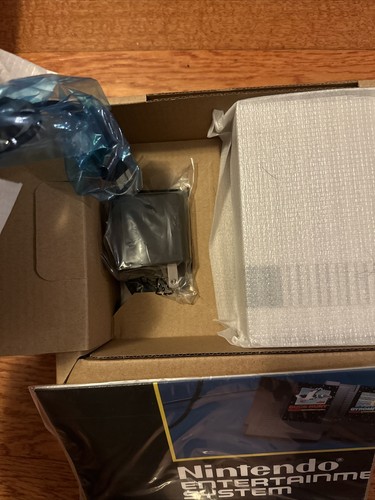 Nintendo NES Mini Classic Edition Brand New Original Packaging 30 games - Picture 6 of 10