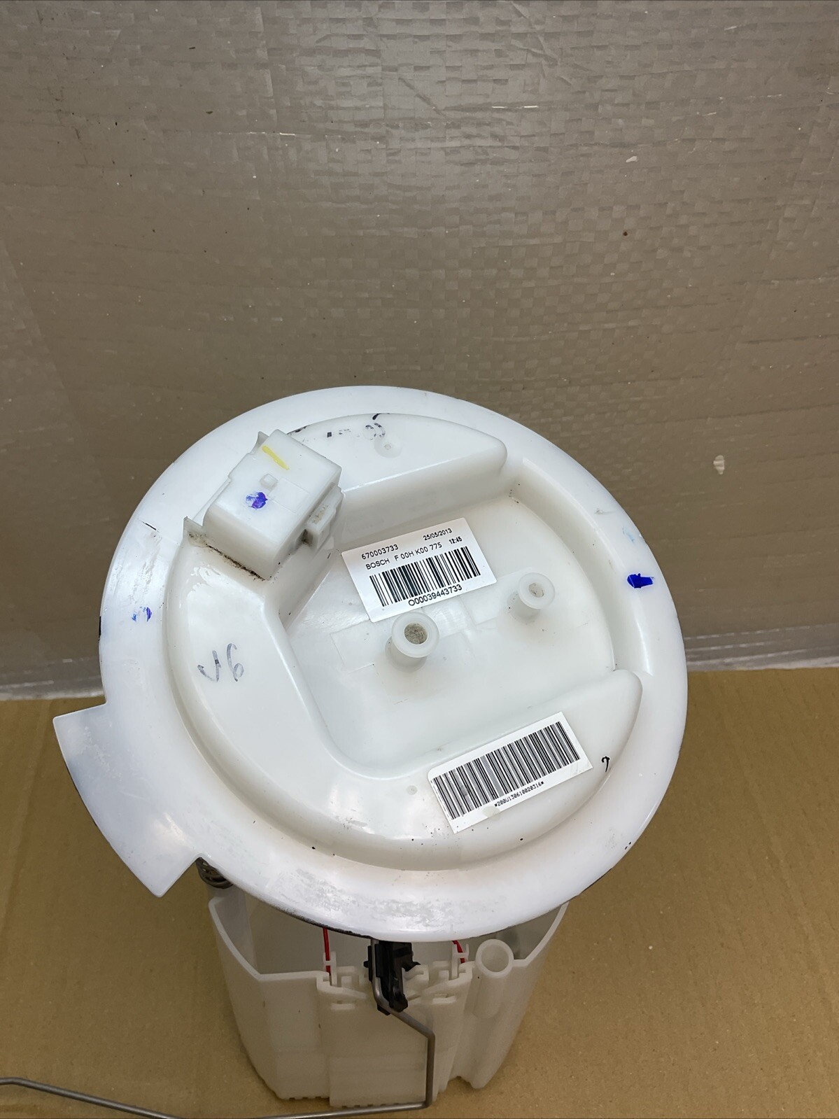 14-20 Maserati Quattroporte Right Side Fuel Pump Level  Unit 670003733 OEM 26K