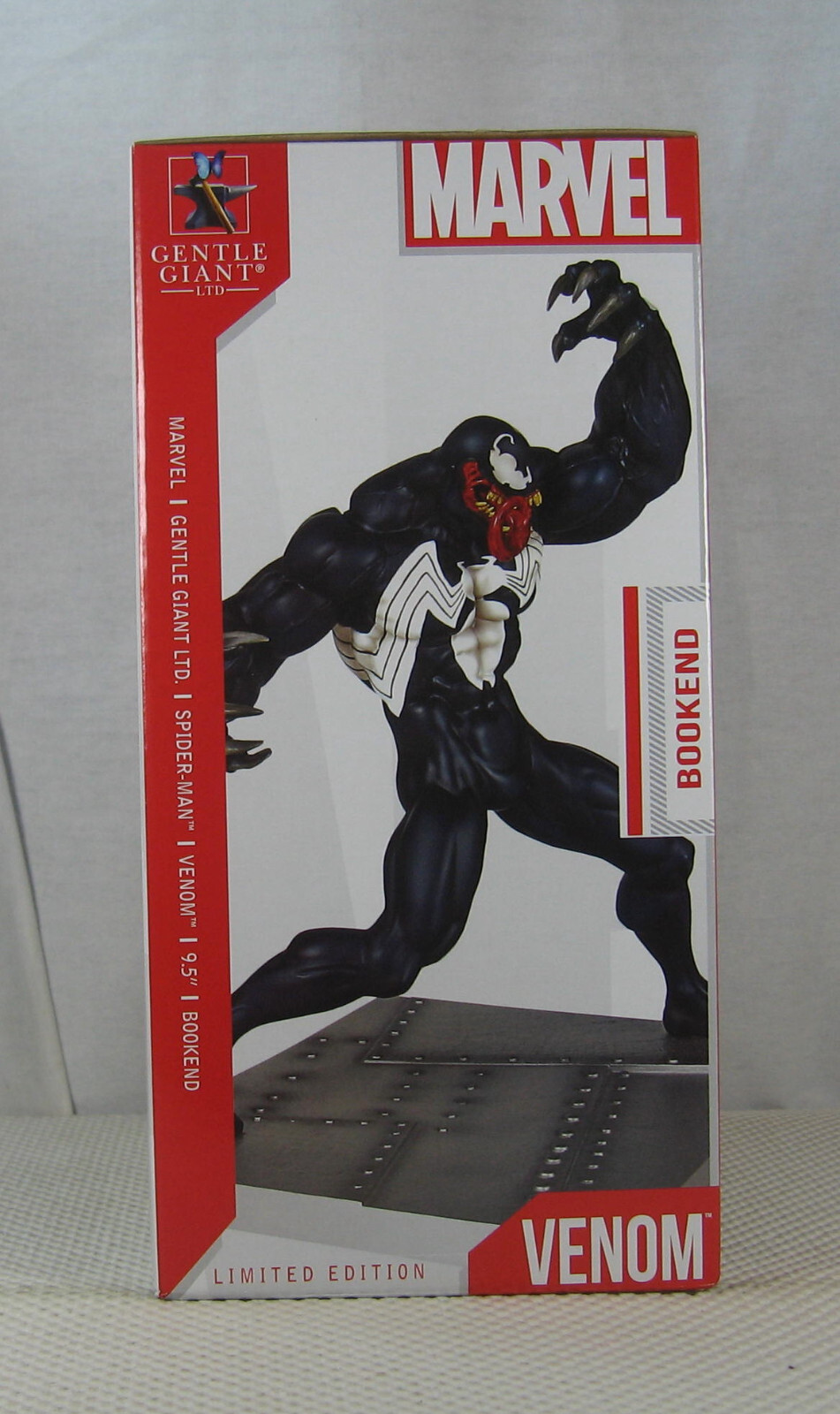 Venom Bookend Statue 138/450 Gentle Giant Marvel NEW SEALED - Picture 5 of 8
