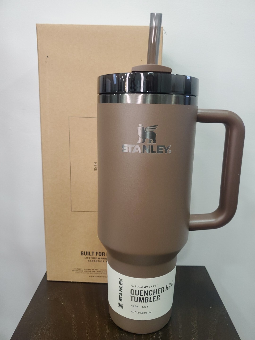 Stanley Fall Refresh Quencher H2.0 FlowState Tumbler / 40oz / Color: Espresso