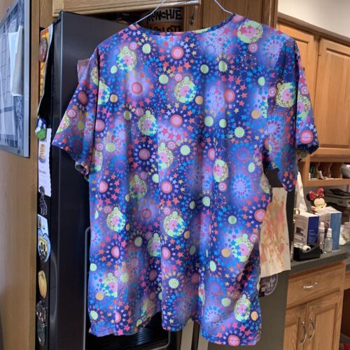 Celestial Multicolor Stars Circles Moons Scrub Zone Medical Scrub Top Pockets XL - Picture 10 of 11