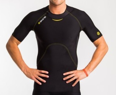 SKINS A400 MEN'S COMPRESSION SHORT SLEEVE TOP (BLACK/YELLOW) | GREAT BARGAIN